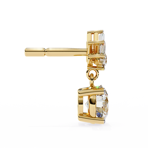Baguette Lab Grown Diamond in Yellow Gold