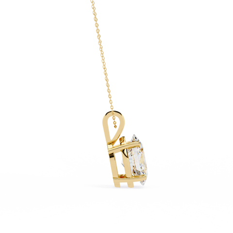 Ovel Cut 2.8ct Diamond Pendant Yellow Gold